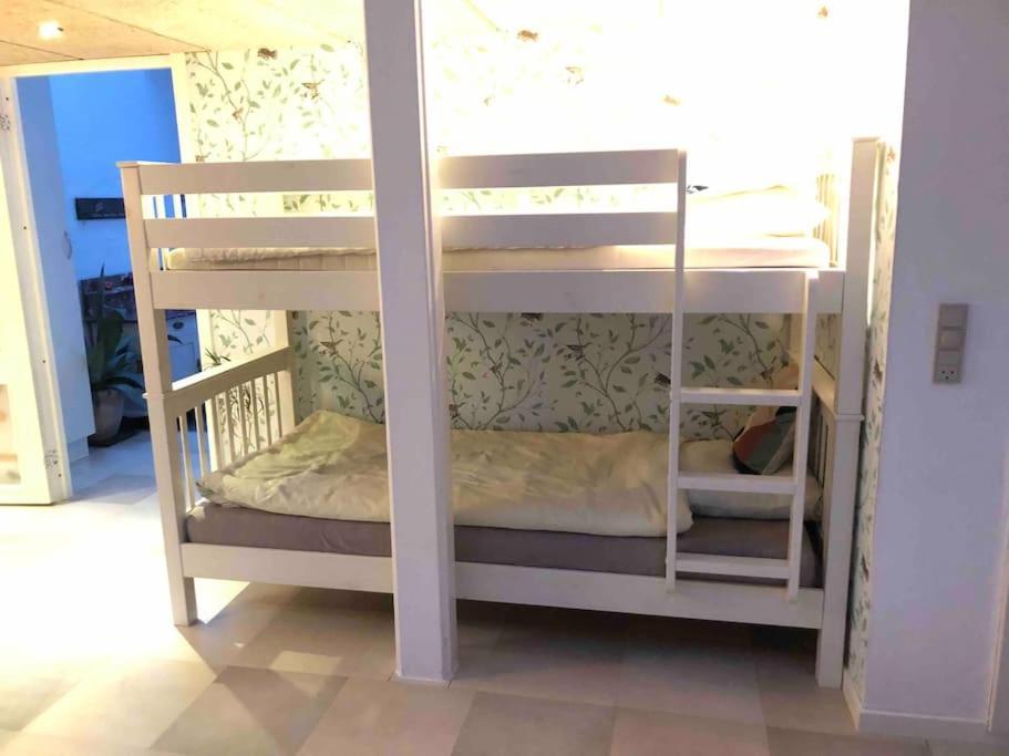 Airy, Cosy Guesthouse Mariager Extérieur photo
