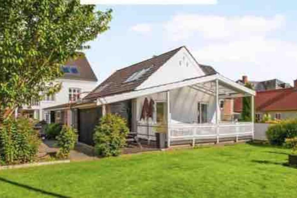 Airy, Cosy Guesthouse Mariager Extérieur photo